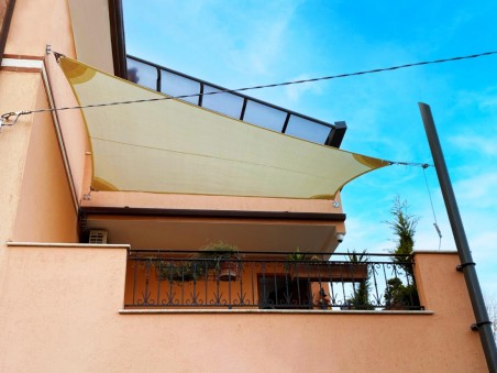 Saill Przeciwsłoneczny - Markiza żaglowa przewiewna wysokiej jakości