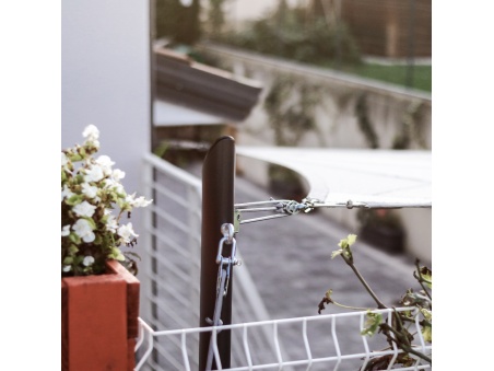 Ulisse: Stalowy Maszt do żagli Zacieniających