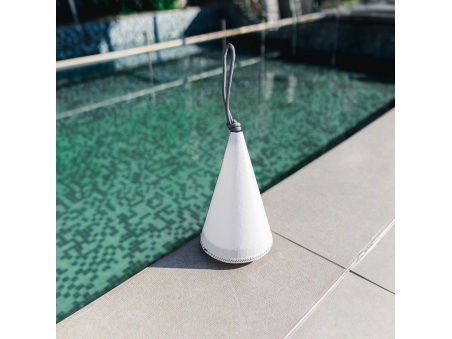 Lampa Cala: Marynistyczny Design, Regulacja Oświetlenia, 143 godzin autonomii