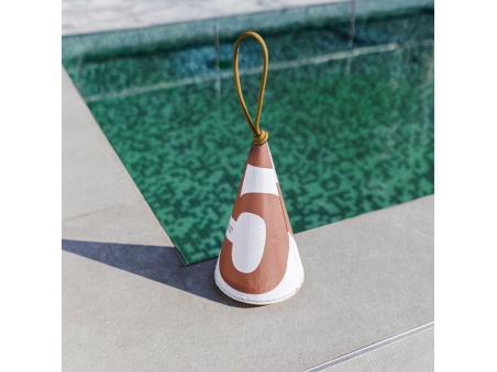 Lampa Cala: Marynistyczny Design, Regulacja Oświetlenia, 143 godzin autonomii