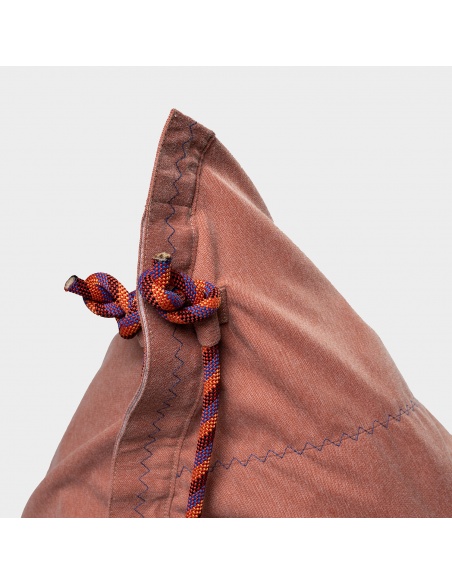 Randa: jedyny fotel z radialnym designem do wnętrz i na zewnątrz