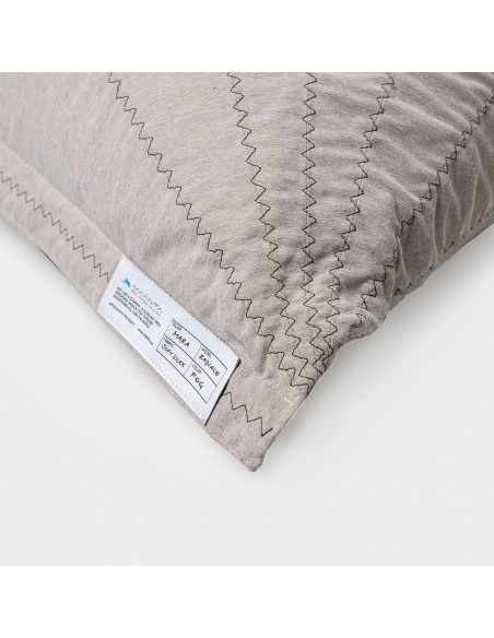 Randa: jedyny fotel z radialnym designem do wnętrz i na zewnątrz