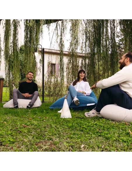 Randa: jedyny fotel z radialnym designem do wnętrz i na zewnątrz