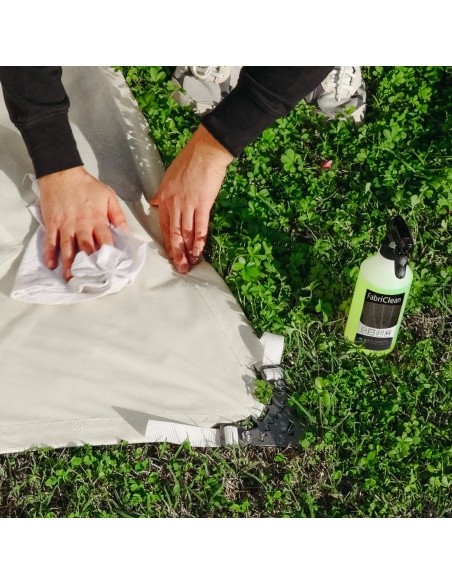 FabriClean: środek do czyszczenia rolet i żagli Maanta