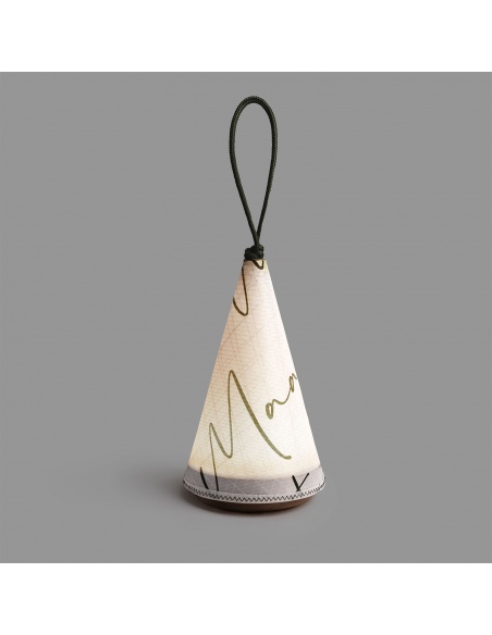 Lampa Cala: Marynistyczny Design, Regulacja Oświetlenia, 143 godzin autonomii