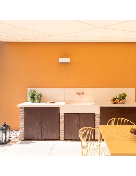 Solaria Lean Stock – Odnowiony żagiel z profilem ściennym