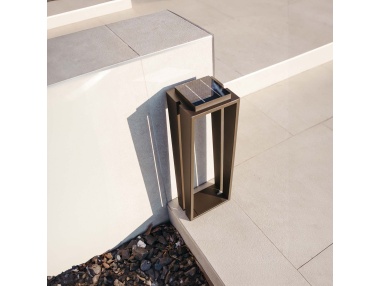 Solar ISOSS: Lampa Designerska - Odkryj Nowe Reflektory Podłogowe