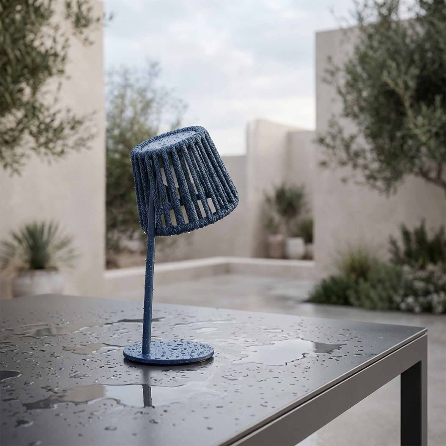 Odporność na zachlapanie IP44